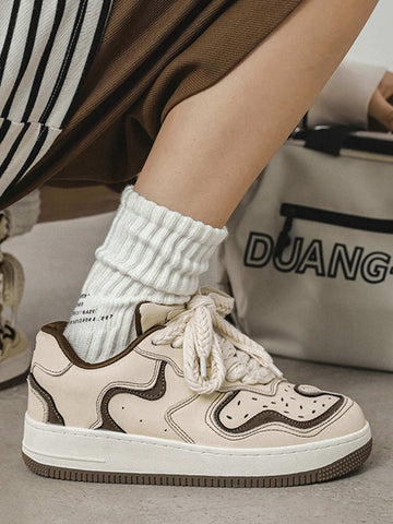 High Street Skateboard Couple Shoes