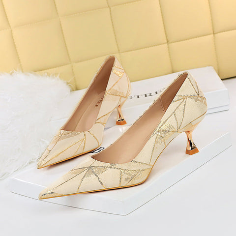 Chic High Heels Pumps Metal heel Pointed Toe Black Shoes