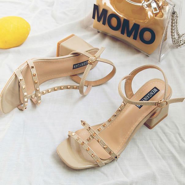 Open-toe Chunky Heel Sandals Decor With Rivet