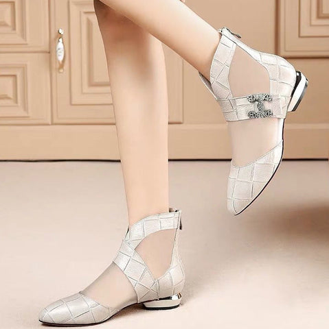 Pointed Mesh Patched Short Boots With Zipper