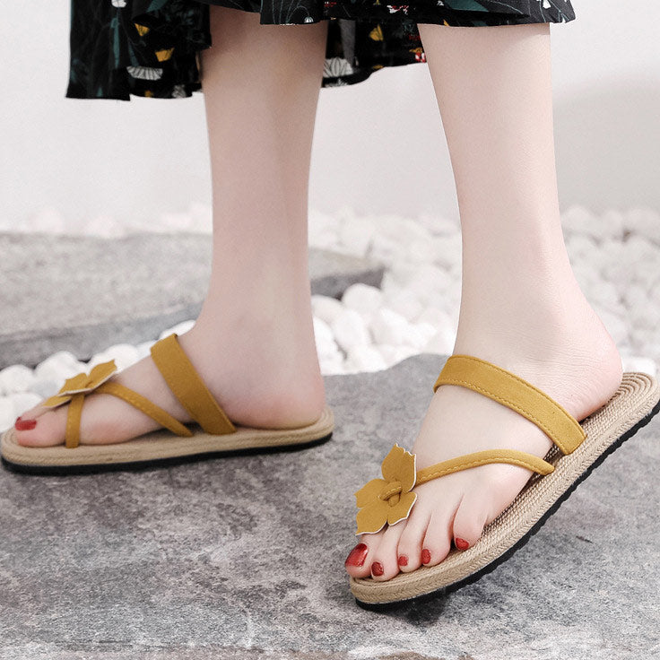 Telly Thong Flip Flops Flower Decor Slippers