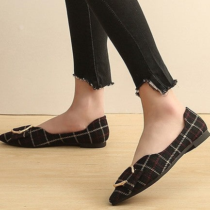 Decor Metal Plaid Flat Heel Closed-toe Shoes